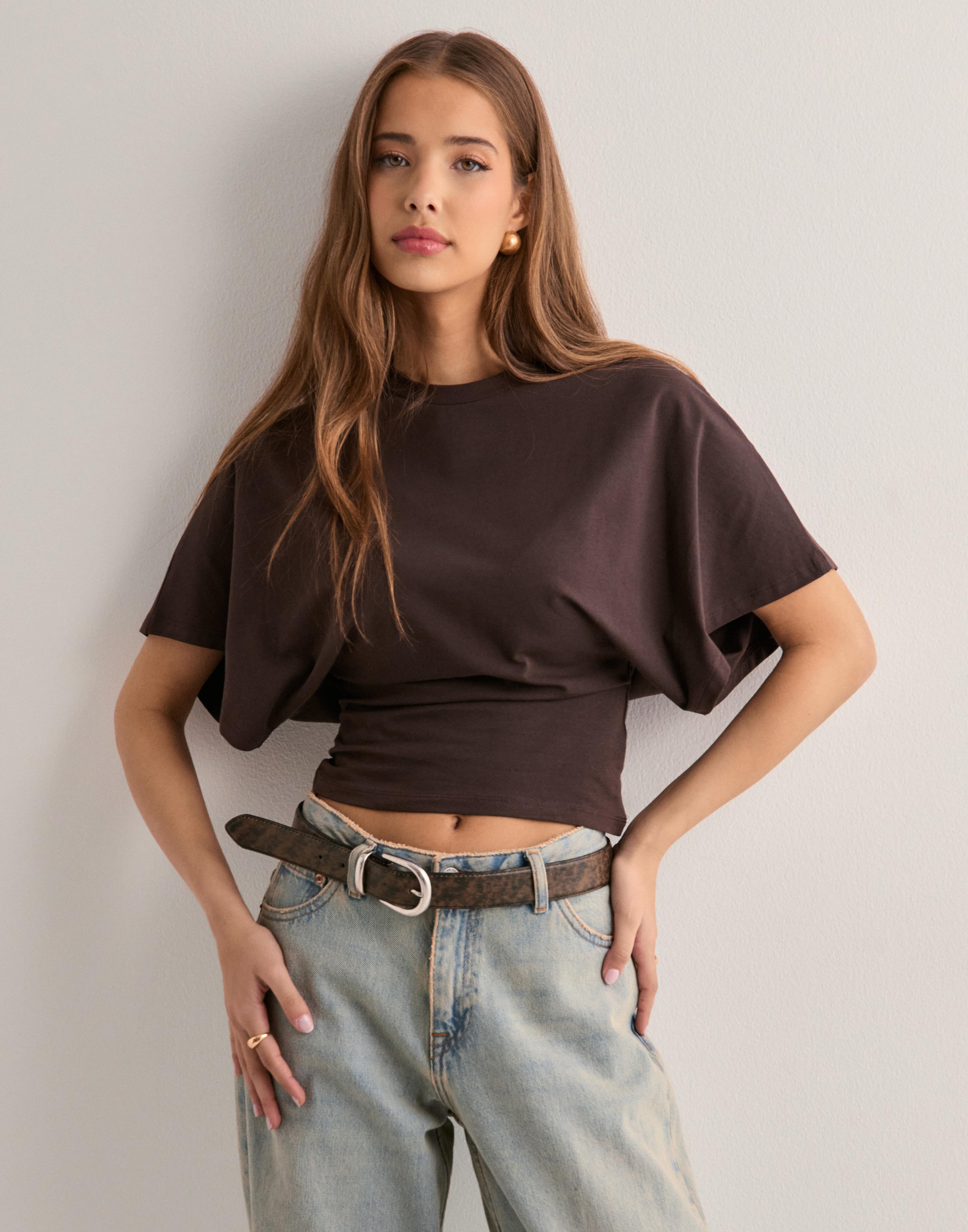 Fitted Wide Sleeve Tee
